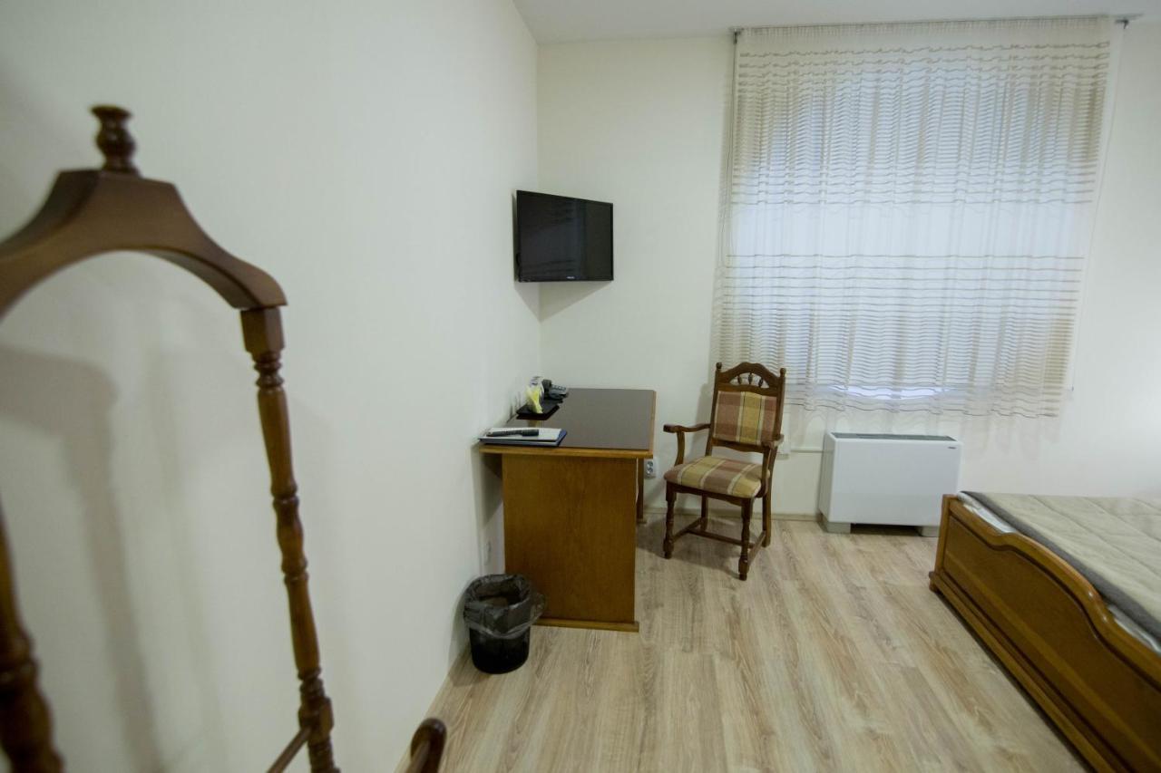 Hotel Villa Natali Chişinău Eksteriør billede